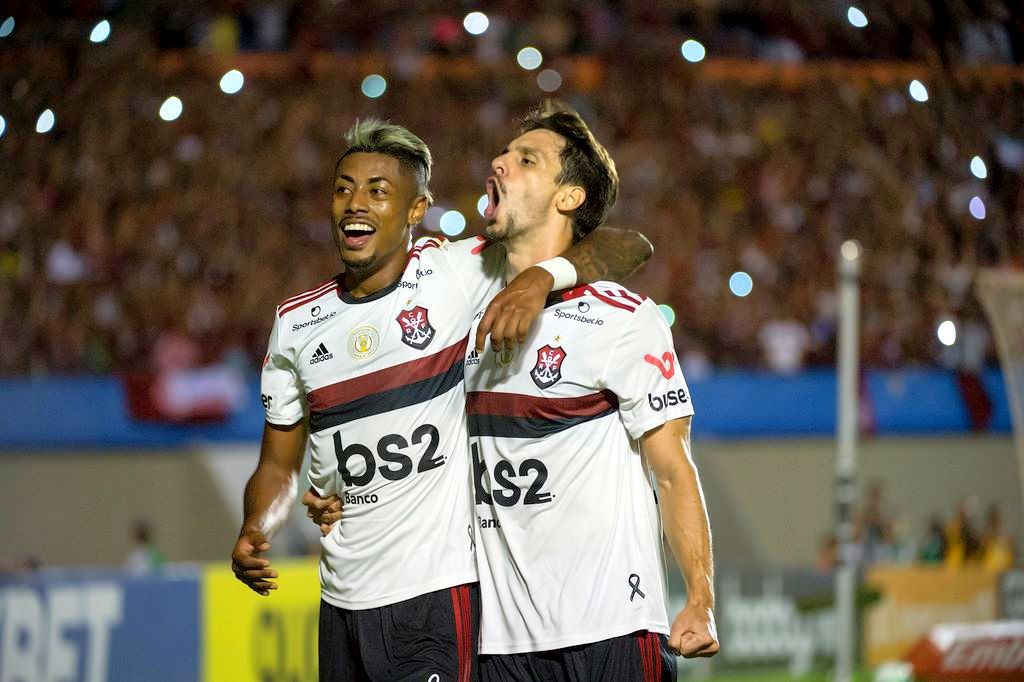 Bruno Henrique e Rodrigo Caio