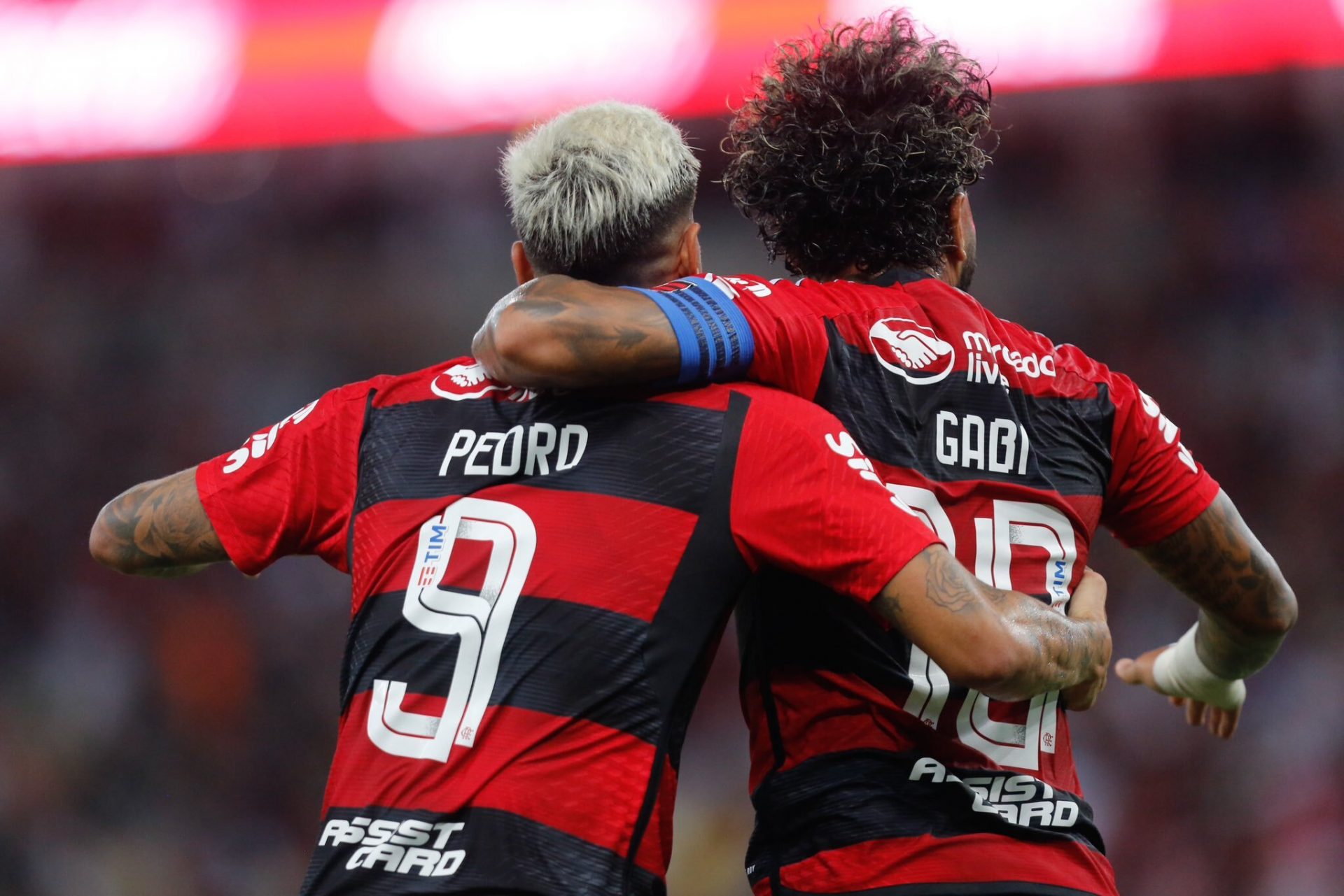 Os 10 maiores jogadores da história do Flamengo - ESPORTE - Br