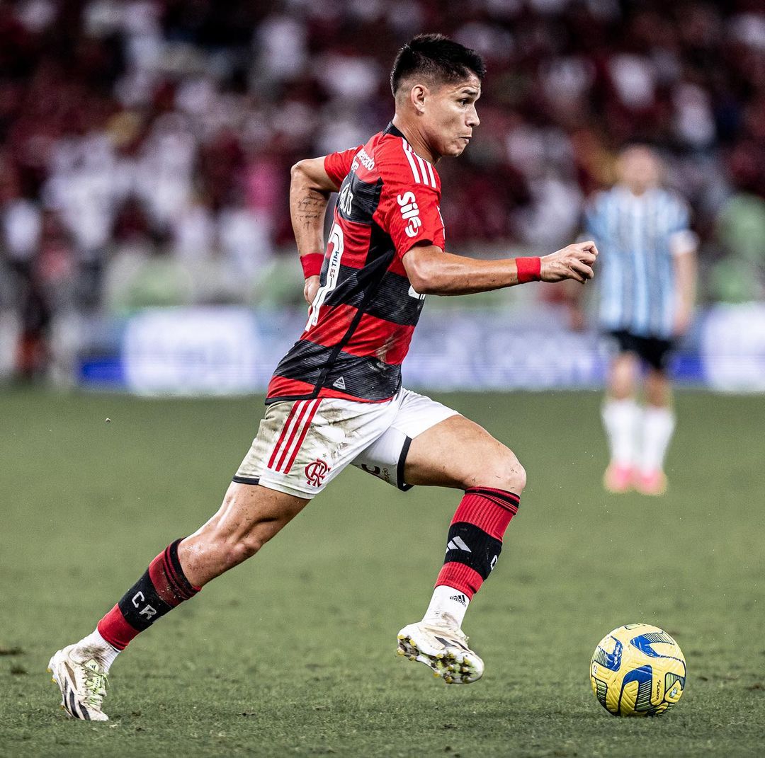 Luiz Araújo é uma das maiores contratações da história do Flamengo; veja  valores