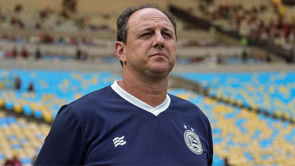 Rógerio Ceni, ex-técnico do Flamengo e atualmente no Bahia - Foto: Thiago Ribeiro/AGIF