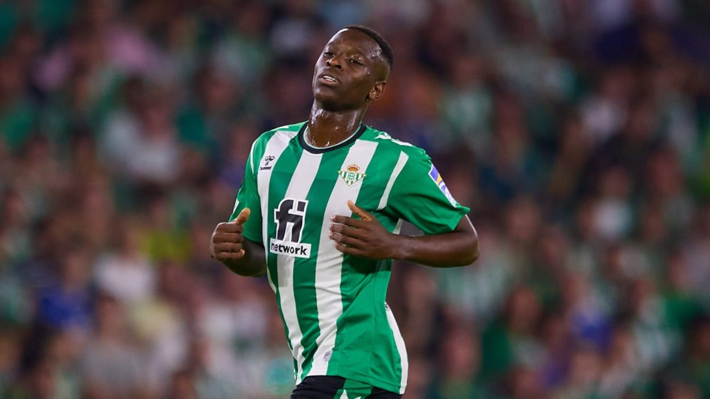 Luiz Henrique, atacante do Bétis - Foto: Fran Santiago/Getty Images