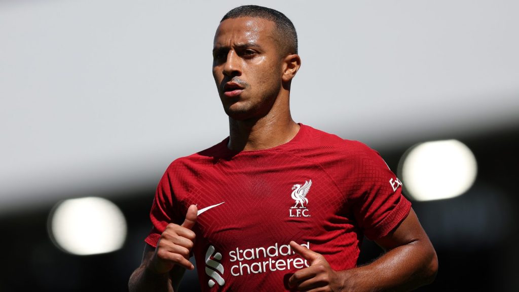 Thiago Alcântara, jogador do Liverpool - Foto: Julian Finney/Getty Images