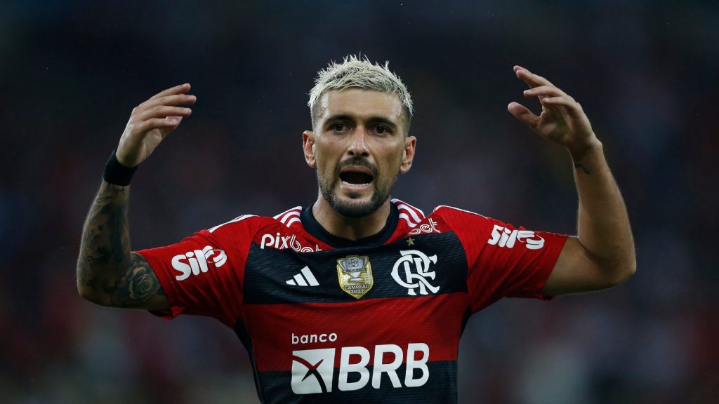 Arrascaeta, jogador do Flamengo - Foto: Wagner Meier/Getty Images