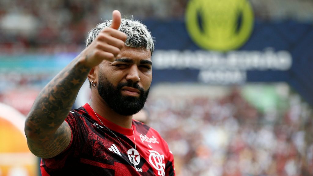 Gabigol vive má fase no Flamengo - Foto: Wagner Meier/Getty Images