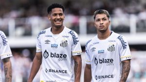 Ângelo e Marcos Leonardo, ex-jogadores do Santos - Foto: Abner Dourado/AGIF