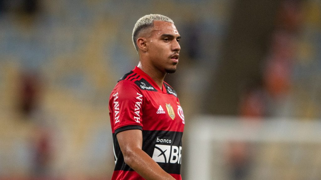 Matheuzinho, ex-jogador do Flamengo - Foto: Thiago Ribeiro/AGIF