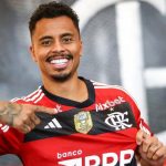Allan, meio-campista do Flamengo - Foto: Gilvan de Souza