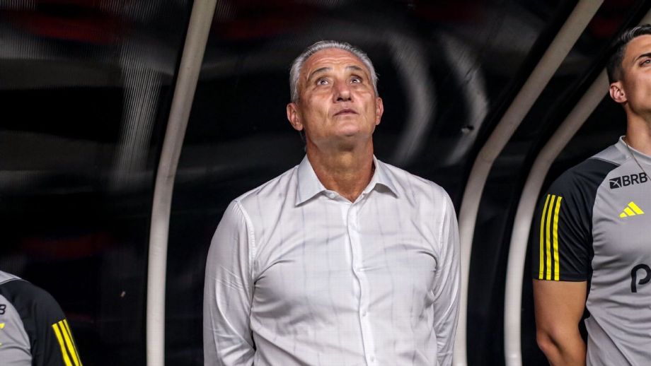 Tite durante Sampaio Corrêa x Flamengo pelo Campeonato Carioca Fernando Torres/AGIF/Gazeta Press