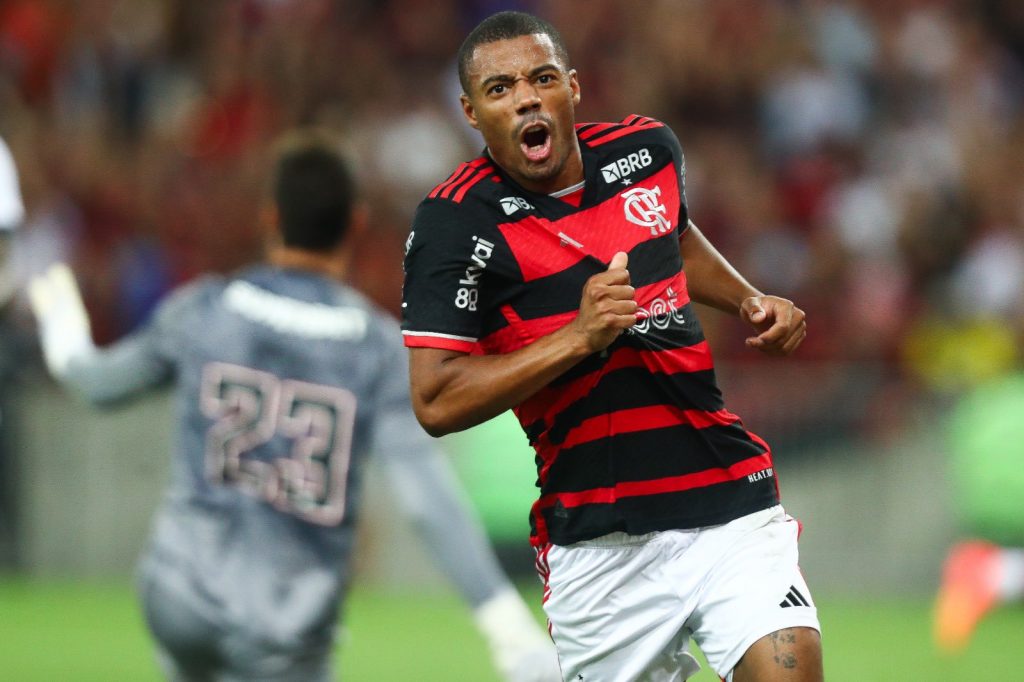 Foto: Gilvan de Souza / CRF - Flamengo quer garantir a permanência de De La Cruz na equipe