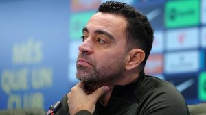 Foto: PAU BARRENA/AFP via Getty Images - O atacante pode atuar no Flamengo após falta de chances no Barcelona