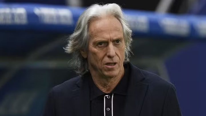 Foto: Stringer/Reuters - Jorge Jesus se tornou uma sombra para Tite no Flamengo, mas pode estar próximo de encerrar