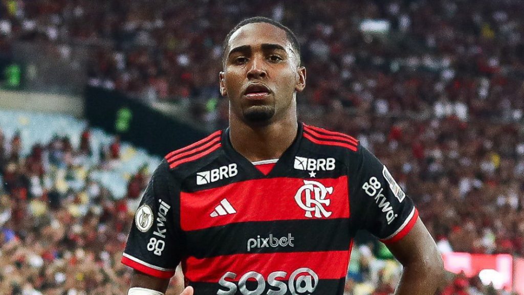 Foto: Gilvan de Souza / Flamengo - Lorran tem definição no Flamengo para temporada