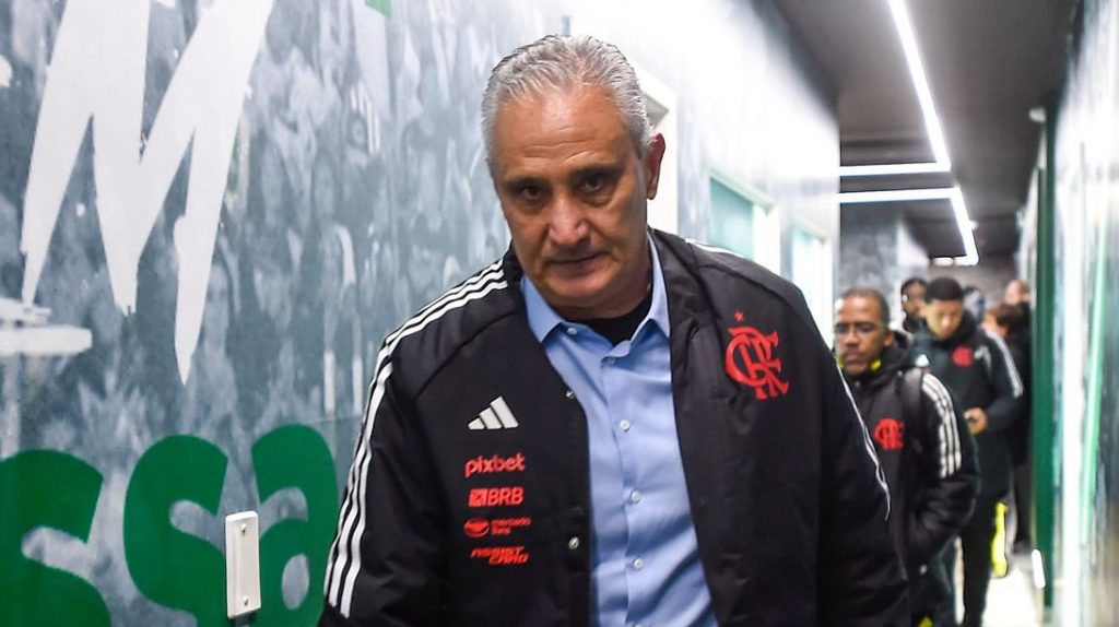 Foto: Marcelo Cortes / Flamengo - Titular de Tite acabou se tornando alvo da torcida após derrota