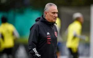 Foto: Marcelo Cortes / Flamengo - Tite se torna alvo de críticas de ídolo do Flamengo