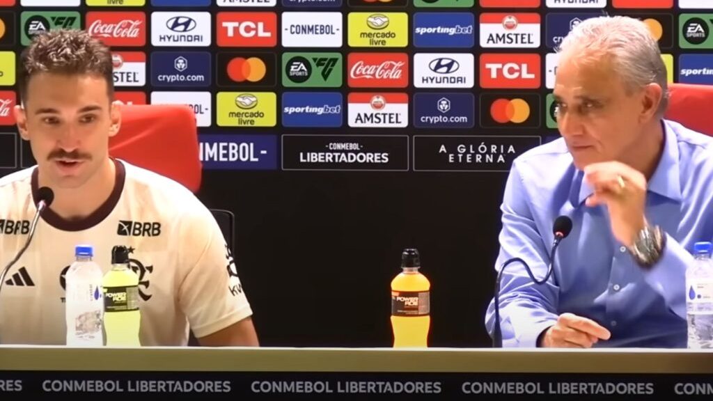 Foto: Reprodução / FlaTV - Léo Ortiz se posicionou sobre situação envolvendo Tite no Flamengo