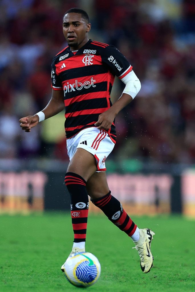 Foto: Buda Mendes / Getty Imagens - Lorran tem futuro definido no Flamengo