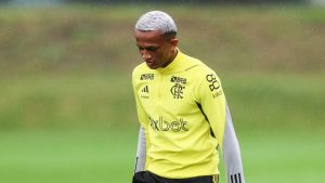 Foto: Gilvan de Souza - Wesley tem futuro definido e está de saída do Flamengo