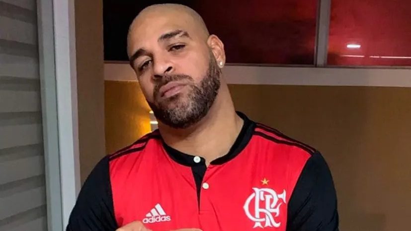 Foto: Reprodução / Redes Sociais - Adriano tem retorno marcado para o Flamengo