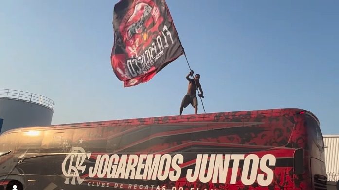 Foto: Reprodução / Redes Sociais - Torcida do Flamengo fez AeroFla para dar apoio a torcida na Libertadores