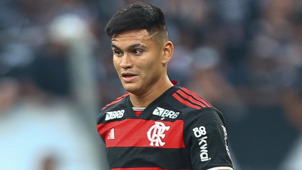 Foto: Gilvan de Souza/ Flamengo - Alcaraz pode receber punição e ser ausência no Flamengo