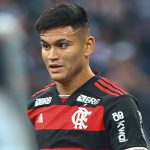 Foto: Gilvan de Souza/ Flamengo - Ausência de Alcaraz entre os titulares surpreende