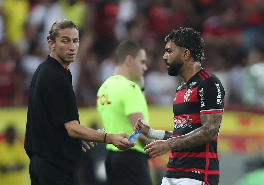 Foto: Wagner Meier/Getty Images - Filipe Luís abriu o jogo sobre Gabigol no Flamengo