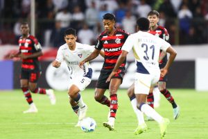 LDU X FLAMENGO. Foto: Gilvan de Souza/Flamengo